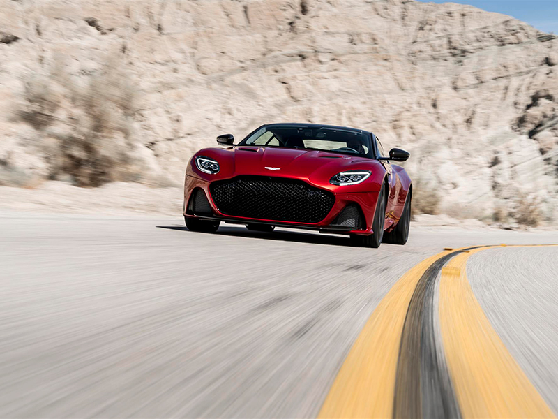 سيارات Aston Martin تتألق في مهرجان جودوود للسرعة 2018